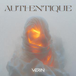 Authentique