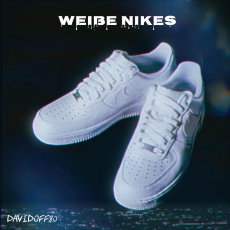 Weiße Nikes