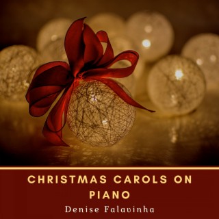 Christmas Carols on Piano