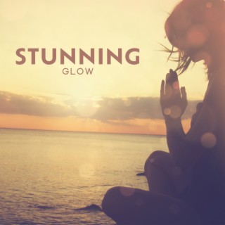Stunning Glow: Ultra Relaxing Music for Spa, Deep Relaxation,Wellness Day