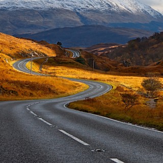 A COOL COUNTRY DRIVE