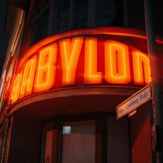 Babylon Berlin (Instrumental)