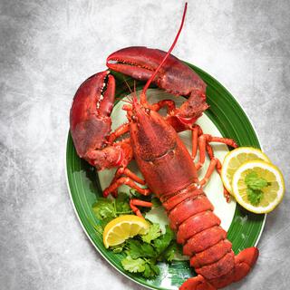 Lobster ft. Nige Hood lyrics | Boomplay Music