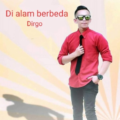 Di Alam Berbeda | Boomplay Music