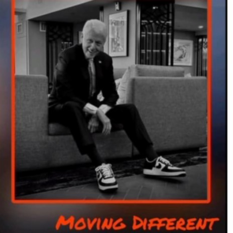 MOVING DIFFERENT ft. RRealomerta | Boomplay Music