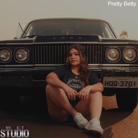 Pretty Betty | Boomplay Music