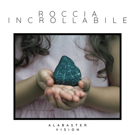 Roccia incrollabile | Boomplay Music