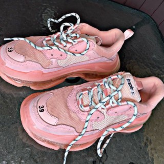 Pink Roxy's