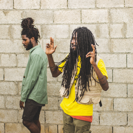 PRETTY SUIT ft. Toddla T & Chronixx | Boomplay Music