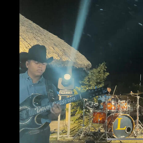 De puntitas (Norteño sax) ft. La L grande Leales de Linares | Boomplay Music