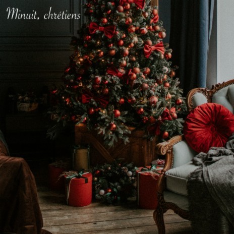 Minuit, chrétiens ft. Les Enfants de Noël & Petit Papa Noël