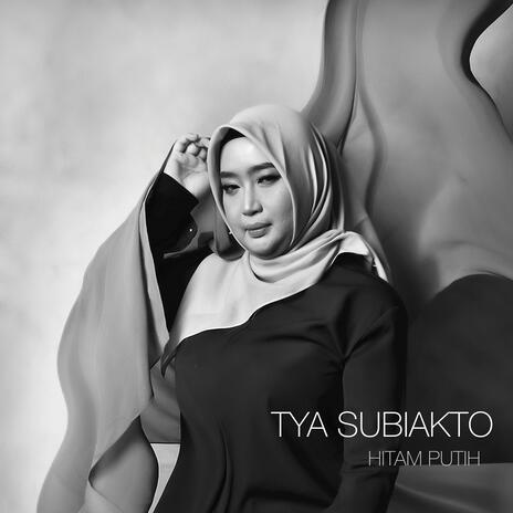 Hitam Putih | Boomplay Music