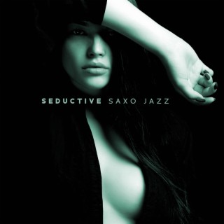 Seductive Saxo Jazz: Midnight Jazz Session in New York Bars