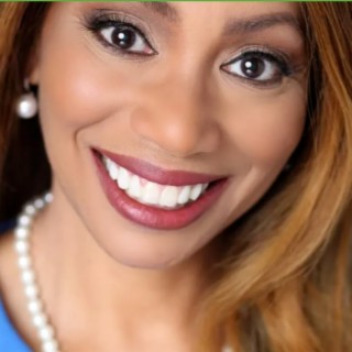 Episode 2424: Dr. Denise M. Dukes ~  Nat'l Beauty, Media & Holistic Health Expert Talks about Naturally Organic You