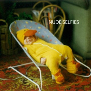 nude selfies