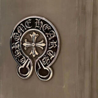 CHROME HEARTS