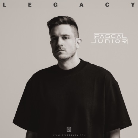 Circles ft. Martin Oet | Boomplay Music