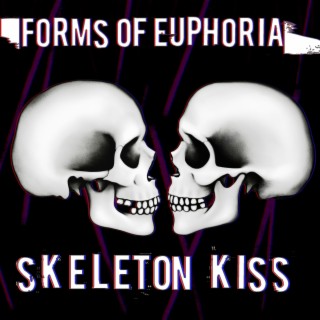 Skeleton Kiss lyrics | Boomplay Music