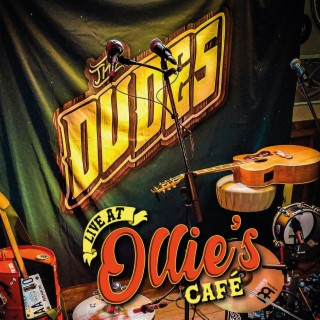 Live at Ollie's Café