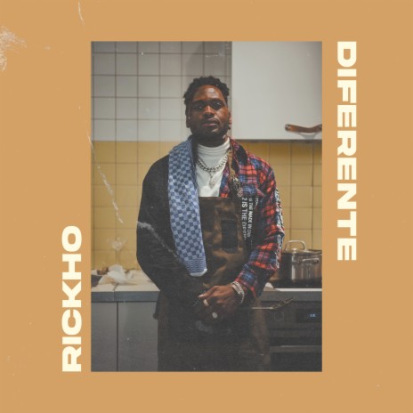 Diferente ft. Rickho | Boomplay Music