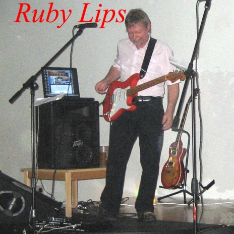 Ruby Lips | Boomplay Music