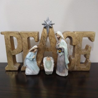 Gather Around The Manger