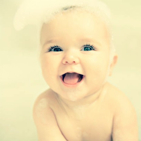 Bébé qui rire