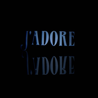 J'ADORE