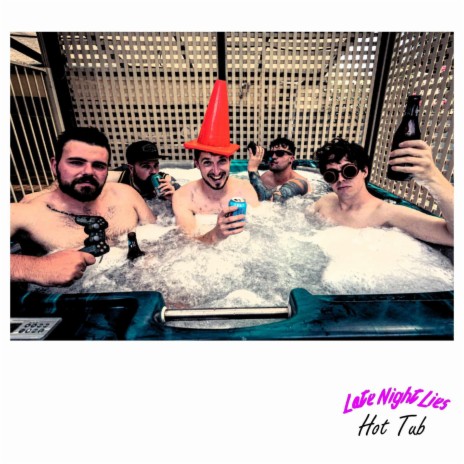 Hot Tub | Boomplay Music