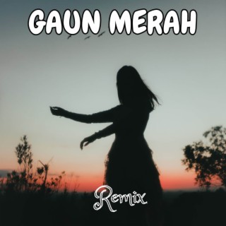 GAUN MERAH