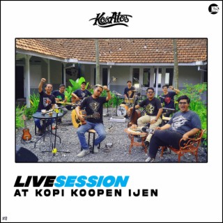 Selagi Ada (Live at Kopi Koopen Ijen) (Live) lyrics | Boomplay Music