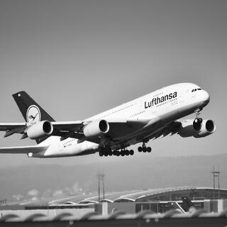 LUFTHANSA