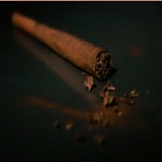 Rolling Blunts lyrics | Boomplay Music