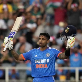 Podcast no. 441 - Suryakumar puts another exhibition in T20 batting as India level series with a demolition of South Africa at Johannesburg.