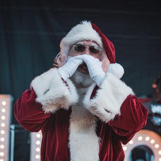 Kerstliedjes: Coole beatbox kerstman!