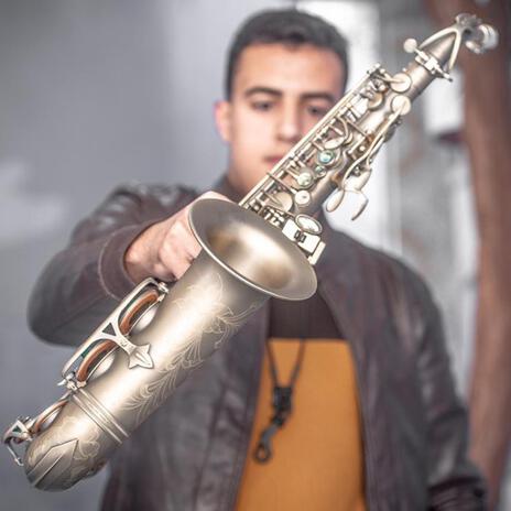 ملينا saxophone