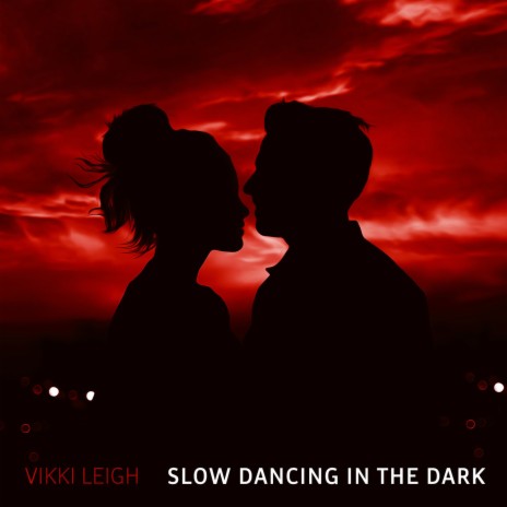 SLOW DANCING IN THE DARK | Boomplay Music