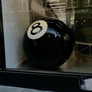 8Ball