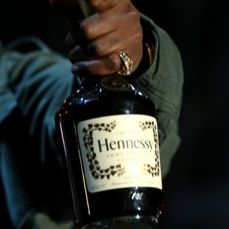 Hennything | Boomplay Music