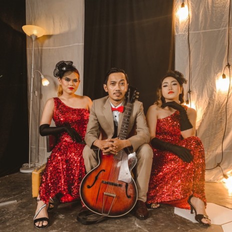 NaNaNaNa ft. Judith & Dinda Ayu | Boomplay Music