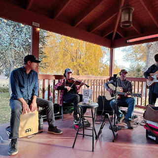 looking at you (Live at The Public Taproom)