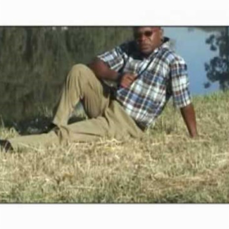 Father Mutashala Ichibote | Boomplay Music
