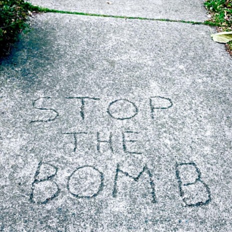 Stop the Bomb | Boomplay Music