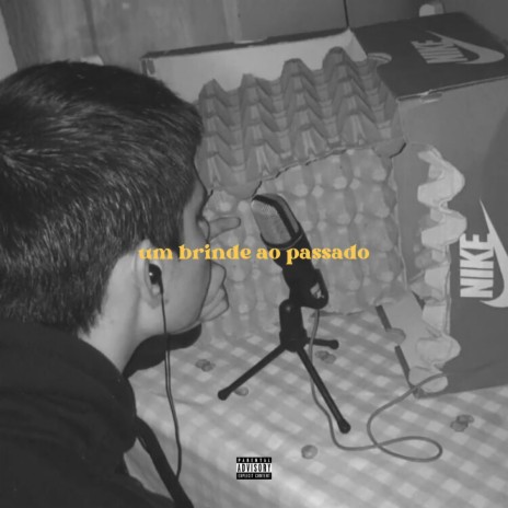 Um Brinde ao Passado | Boomplay Music