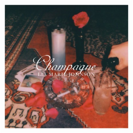 Champagne | Boomplay Music