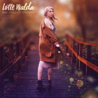 Lotte Walda