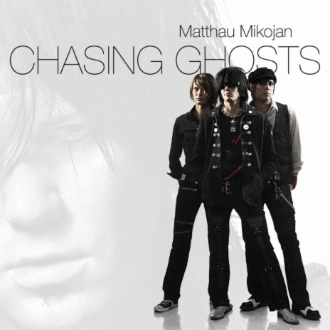 Chasing Ghosts | Boomplay Music