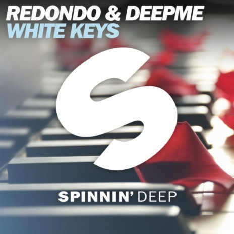 White Keys ft. DeepMe | Boomplay Music