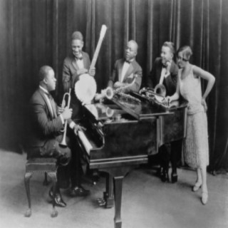 Louis Armstrong & His Hot Five