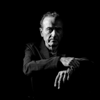 Hugh Cornwell